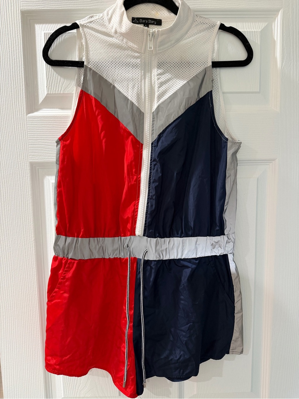 Dara Story Colorblock Sleeveless Zip Romper - Red, Navy, Gray, White